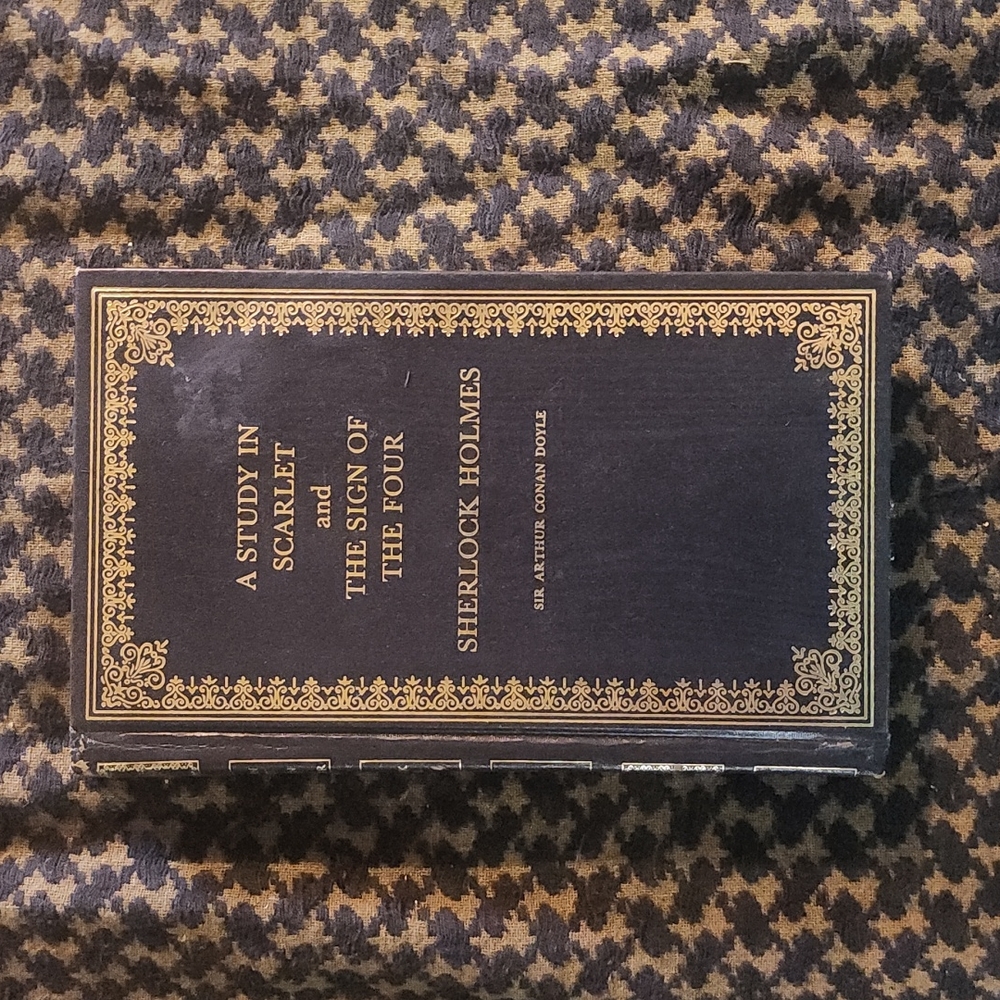 A Study in Scarlet & The Sign of the Four